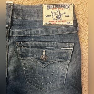 True Religion capri size 26